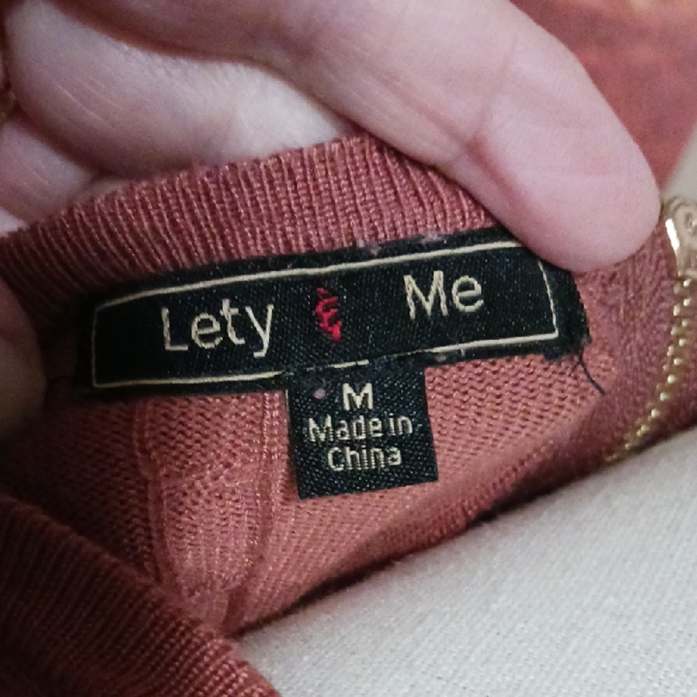 LETY&Me- Rusty Long Sleeve Top - Picture 2 of 14